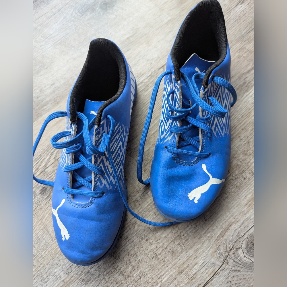 PUMA Youth Athletic Shoes